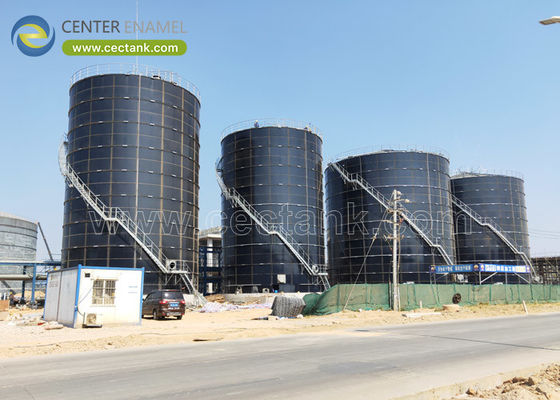 Застёгнутый стальной бак как реактор EGSB для проекта по производству биогаза