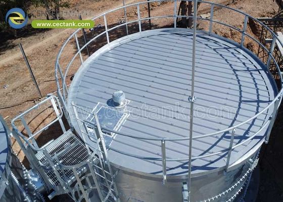 Оцинкованные баки для хранения воды в прудах на современных аквакультурных предприятиях